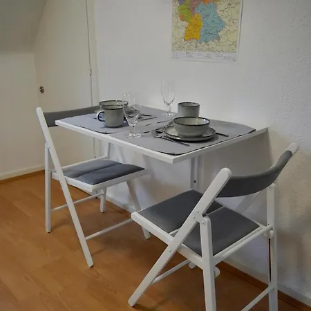 Modern 2.5 Bedroom Duplex Near Messe, Airport, Arena Dusseldorf